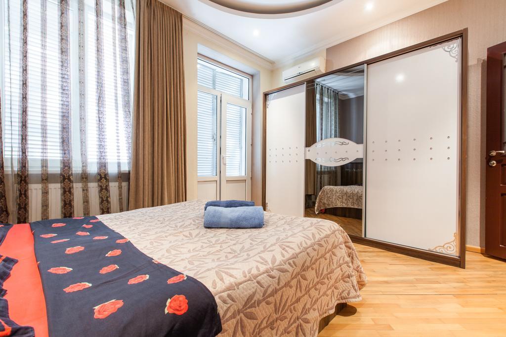 Sweet Home Apartment ティビリシ 部屋 写真