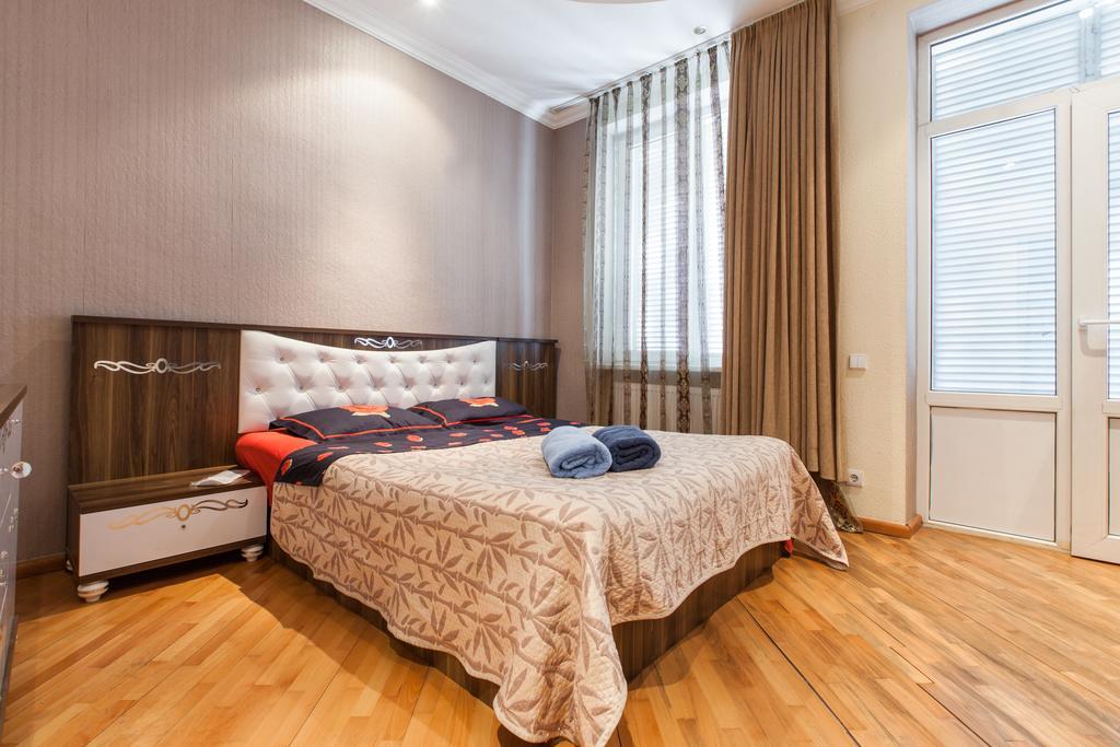 Sweet Home Apartment ティビリシ 部屋 写真
