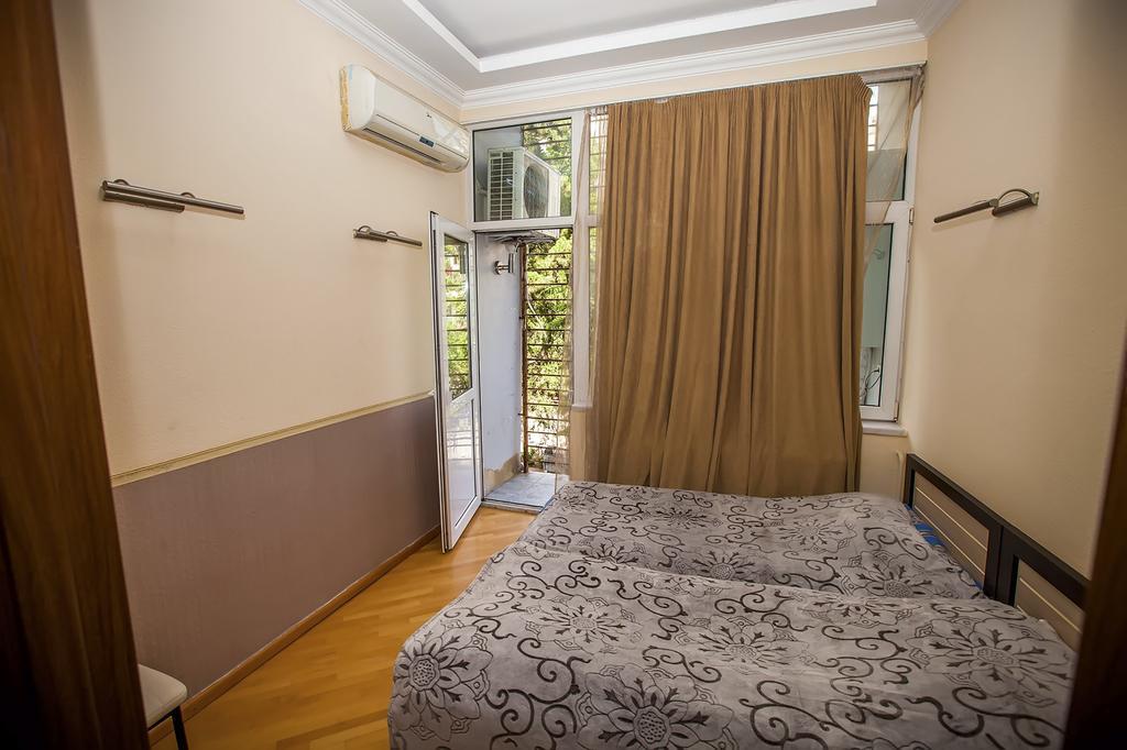 Sweet Home Apartment ティビリシ 部屋 写真